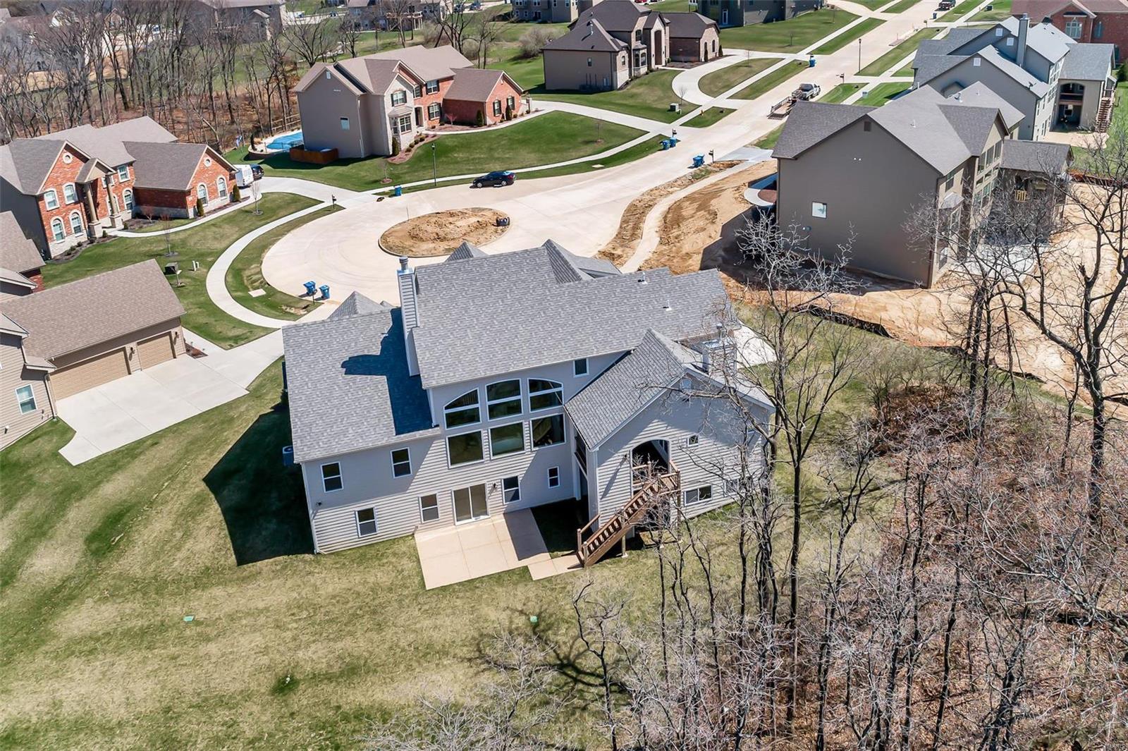 Belle Maison - Residential