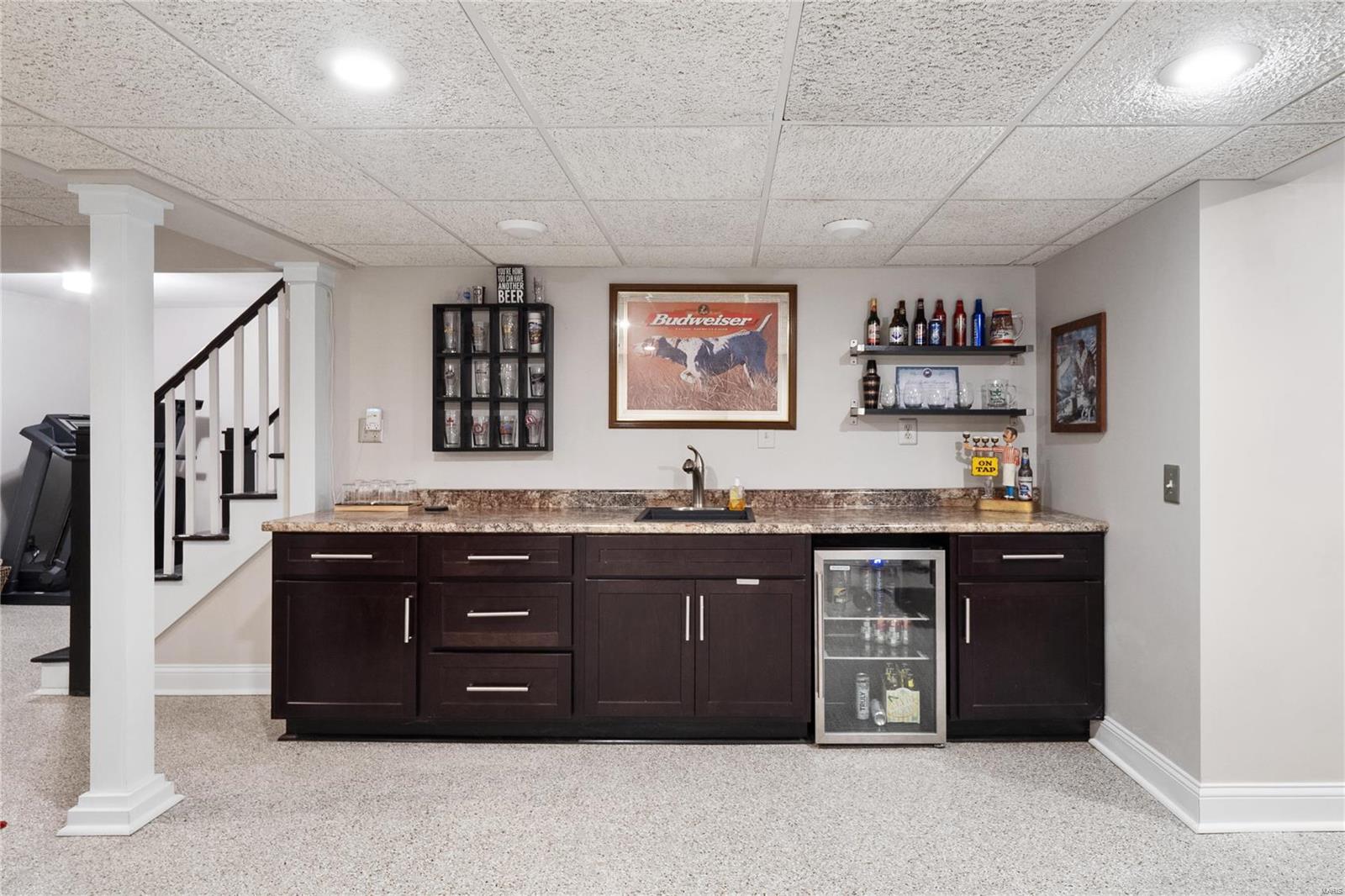 Ballwin, Missouri 63021, United States, 3 Bedrooms Bedrooms, ,3 BathroomsBathrooms,Residential,Coming Soon,97208