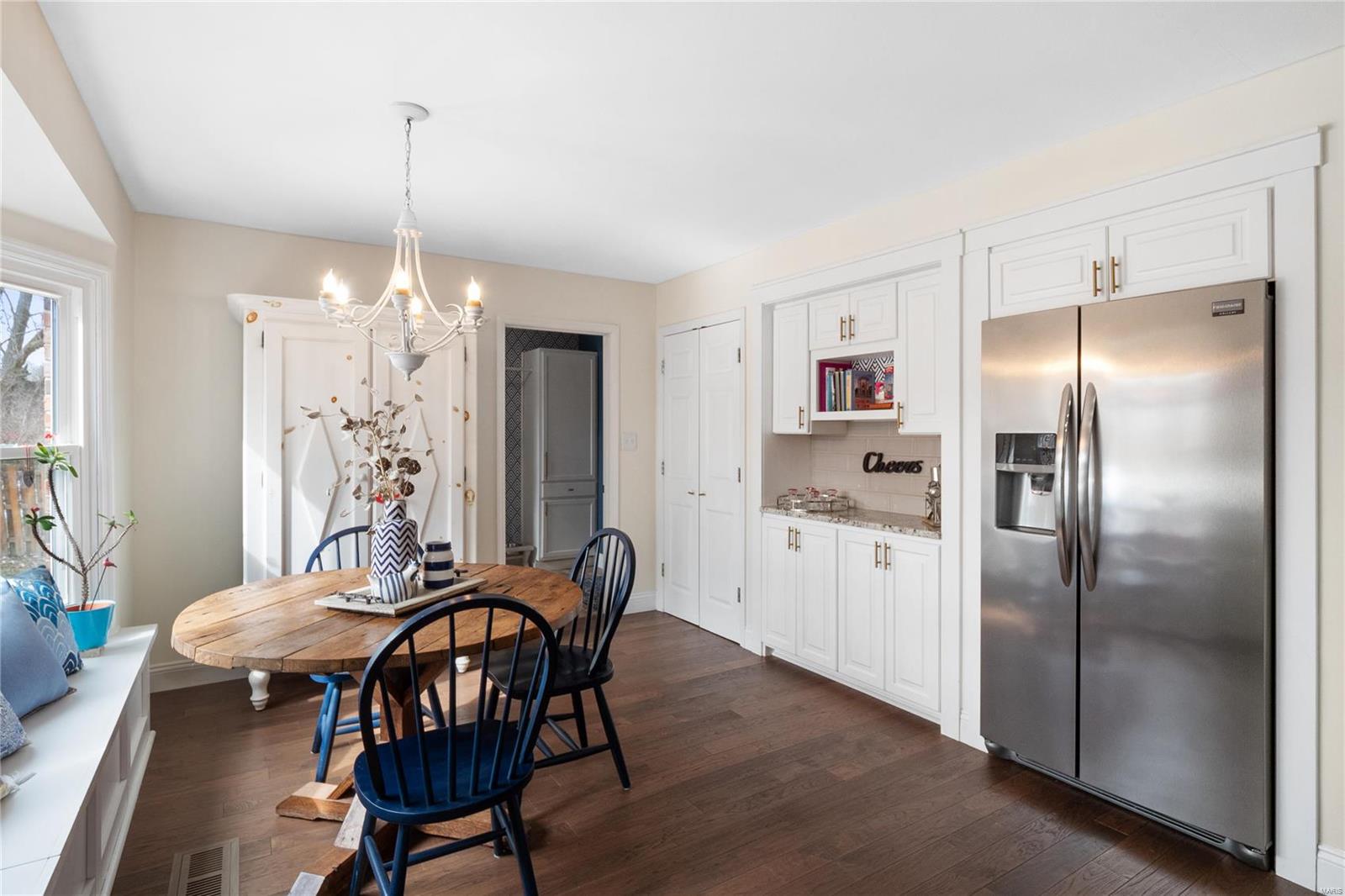 Ballwin, Missouri 63021, United States, 3 Bedrooms Bedrooms, ,3 BathroomsBathrooms,Residential,Coming Soon,97208