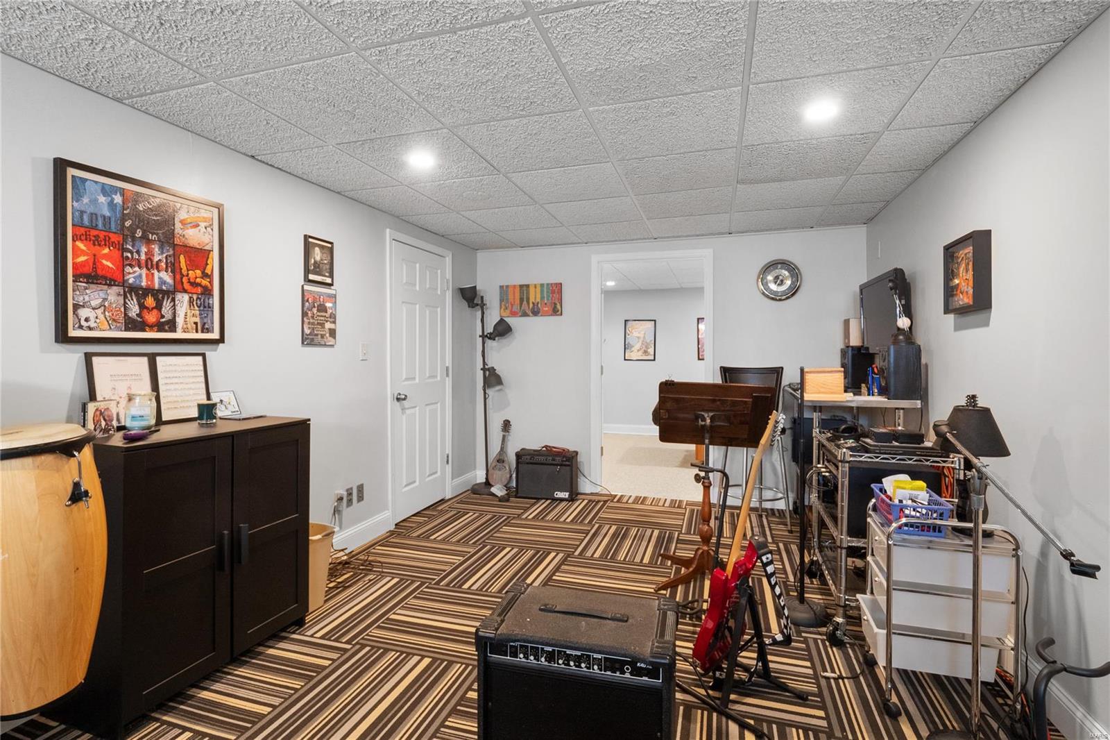 Ballwin, Missouri 63021, United States, 3 Bedrooms Bedrooms, ,3 BathroomsBathrooms,Residential,Coming Soon,97208