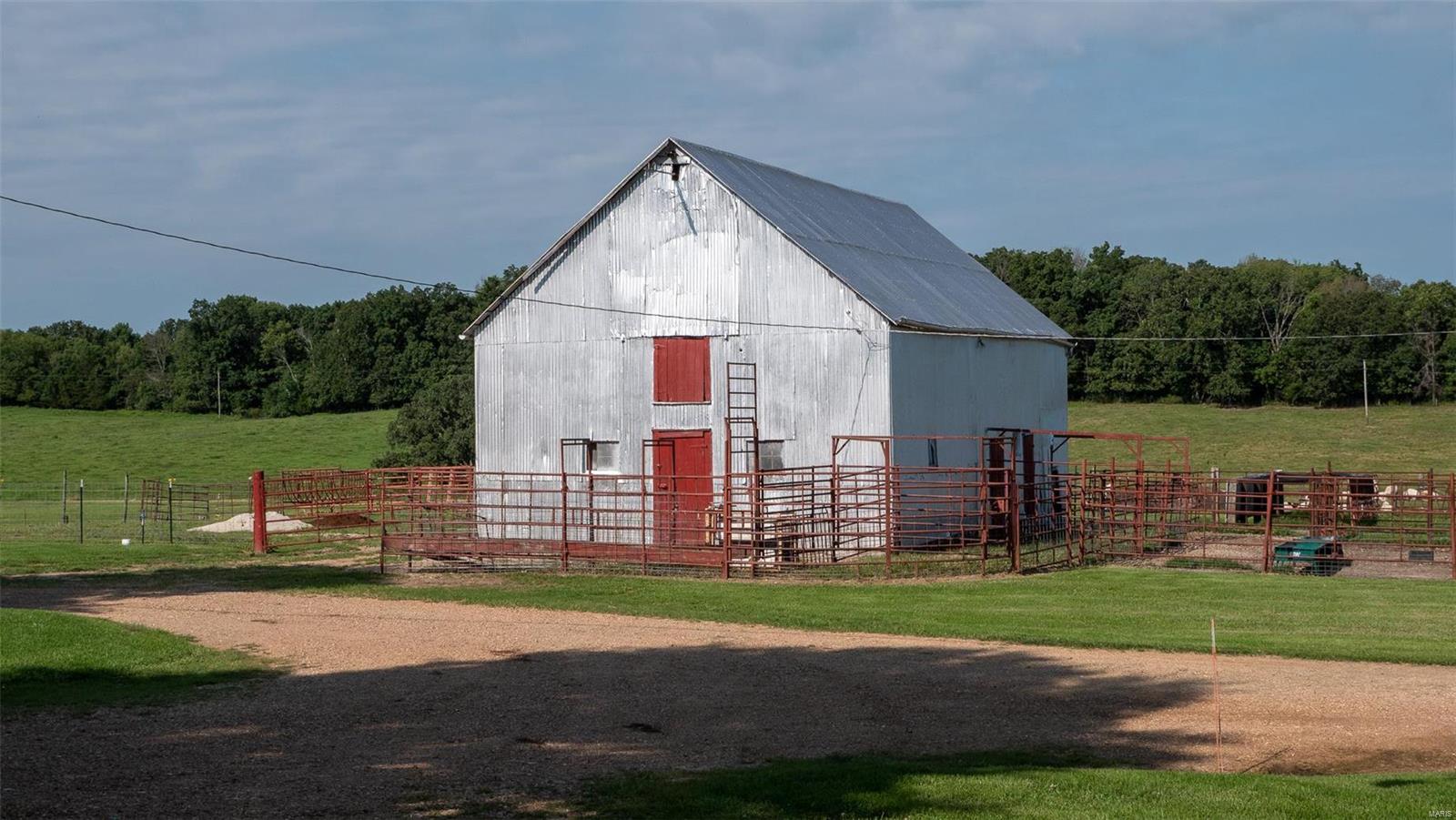 unknown - Farm