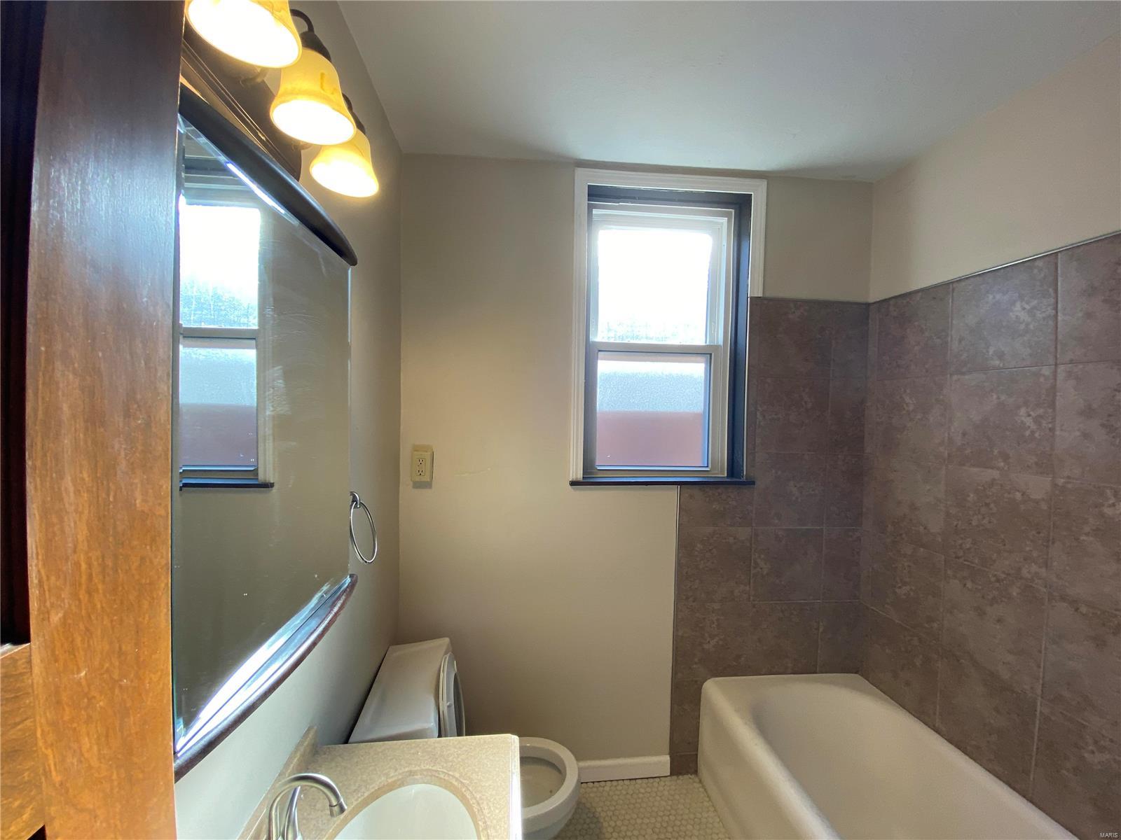 Grand-Dover Park - Residential Lease