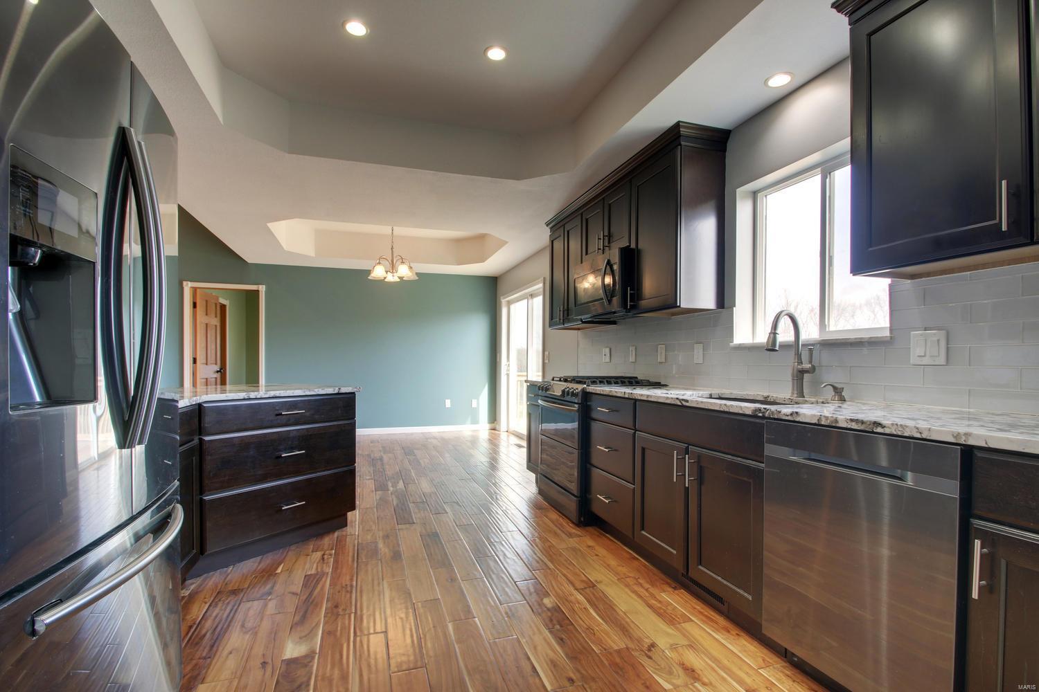 Eleven Point - Residential