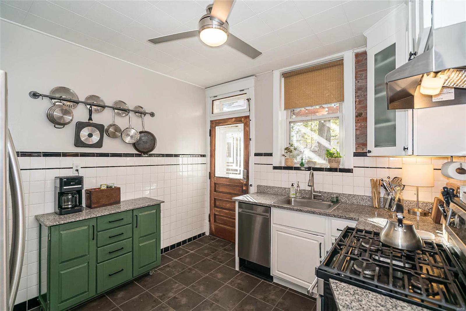 Hayden Broadway Heights Add - Residential