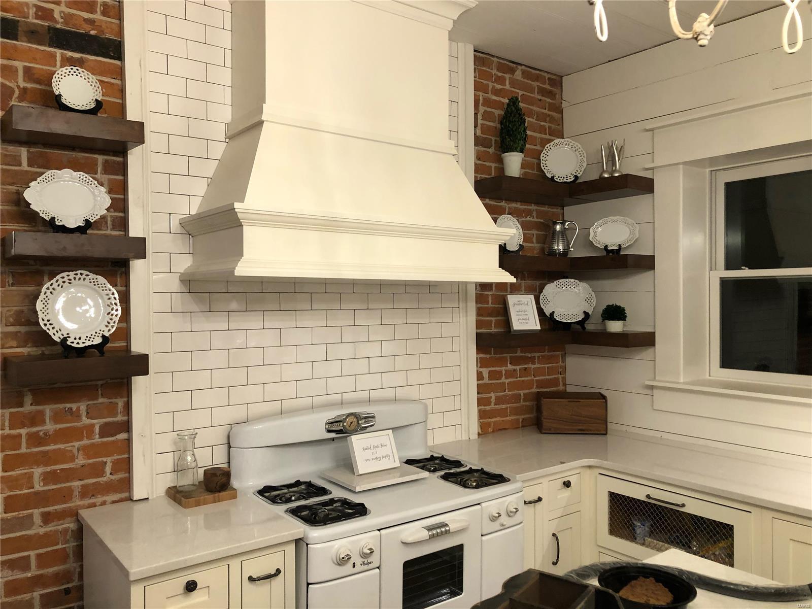 County - Commercial Sale