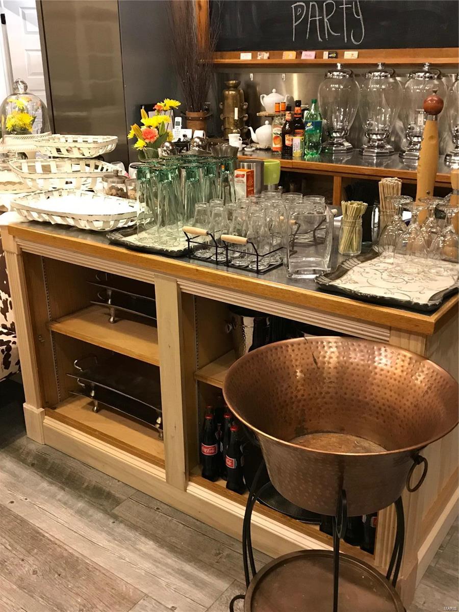 County - Commercial Sale