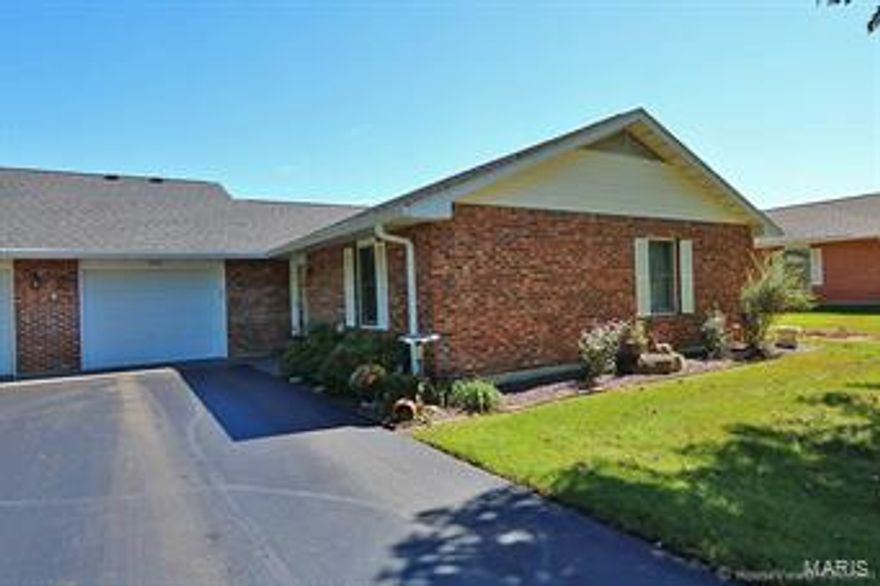 Location, Location, Location! Looking for a condo that's close to the conveniences offered in town but when you arrive home you're still able to enjoy peace and quiet? This condominium offers plenty of room to enjoy the company of your family and friends in the large living room, spacious kitchen and separate dining room. New flooring in bathroom and laundry along with newer finishes on cabinets and counter tops. In addition you will enjoy the large sitting room and patio for relaxing or spending time with family! There is also a one-car attached garage with tons of storage! It is located on a cul-de-sac and is bordered by a row of trees. The home is all electric and very well maintained. This condo is a must see, call for a showing today! Location: City, Ground Level