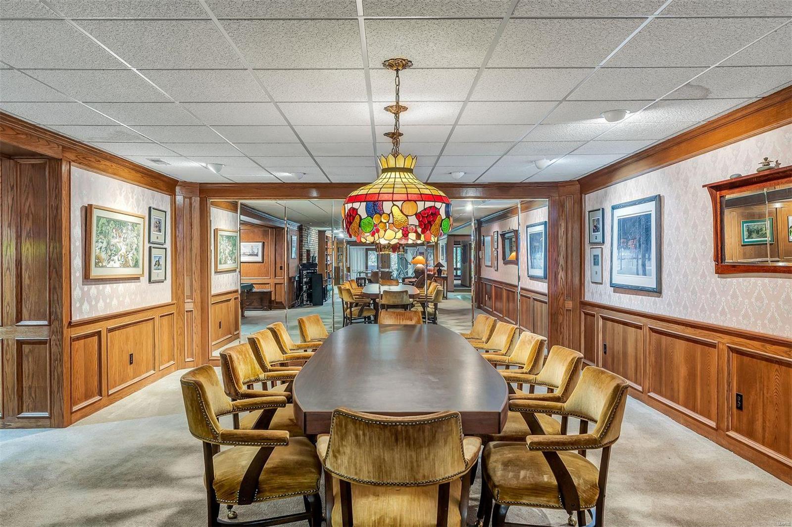 Meadowbrook Country Club Estates - Residential