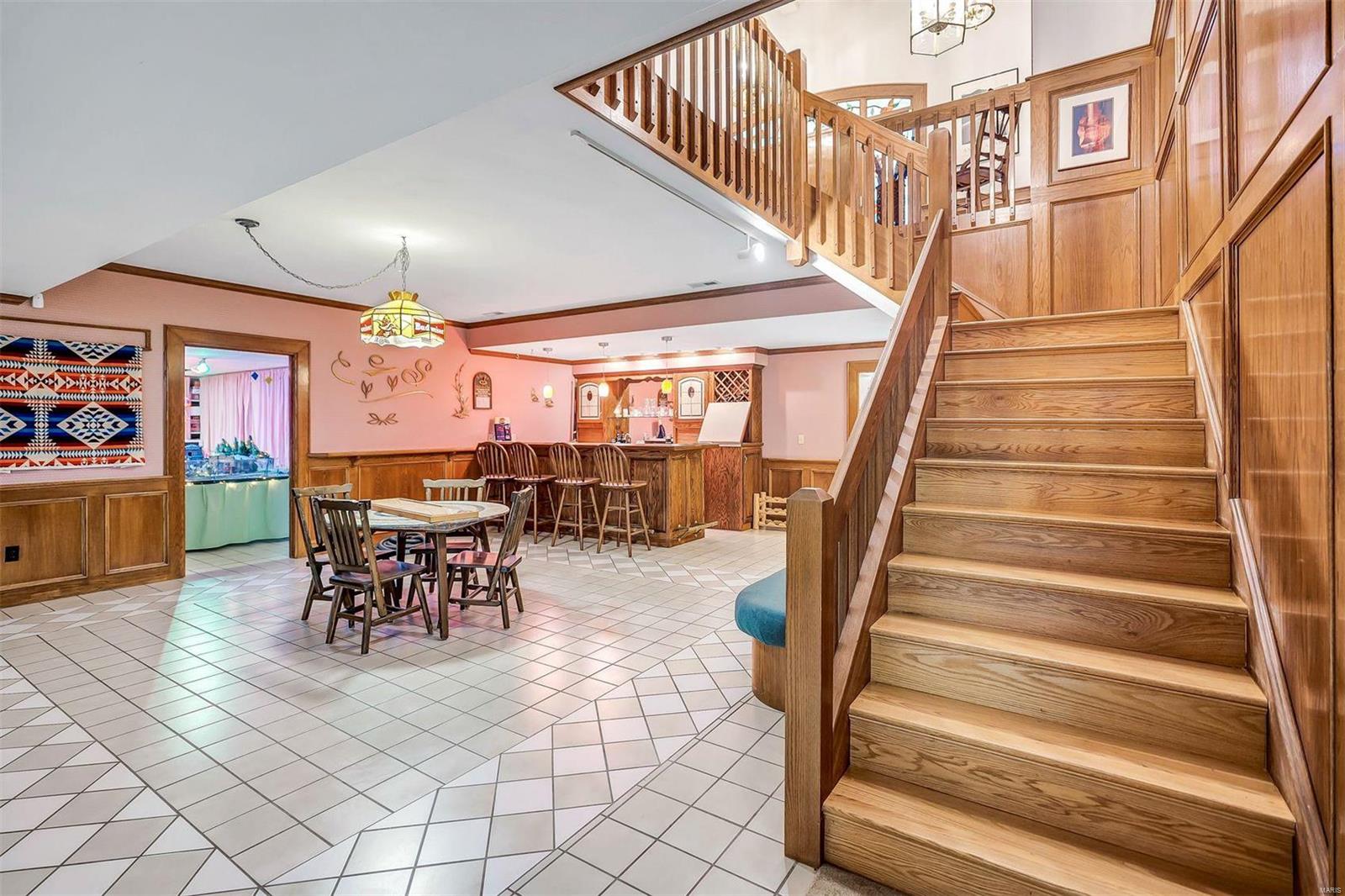 Meadowbrook Country Club Estates - Residential