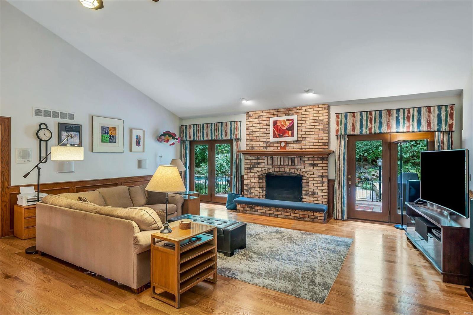 Meadowbrook Country Club Estates - Residential