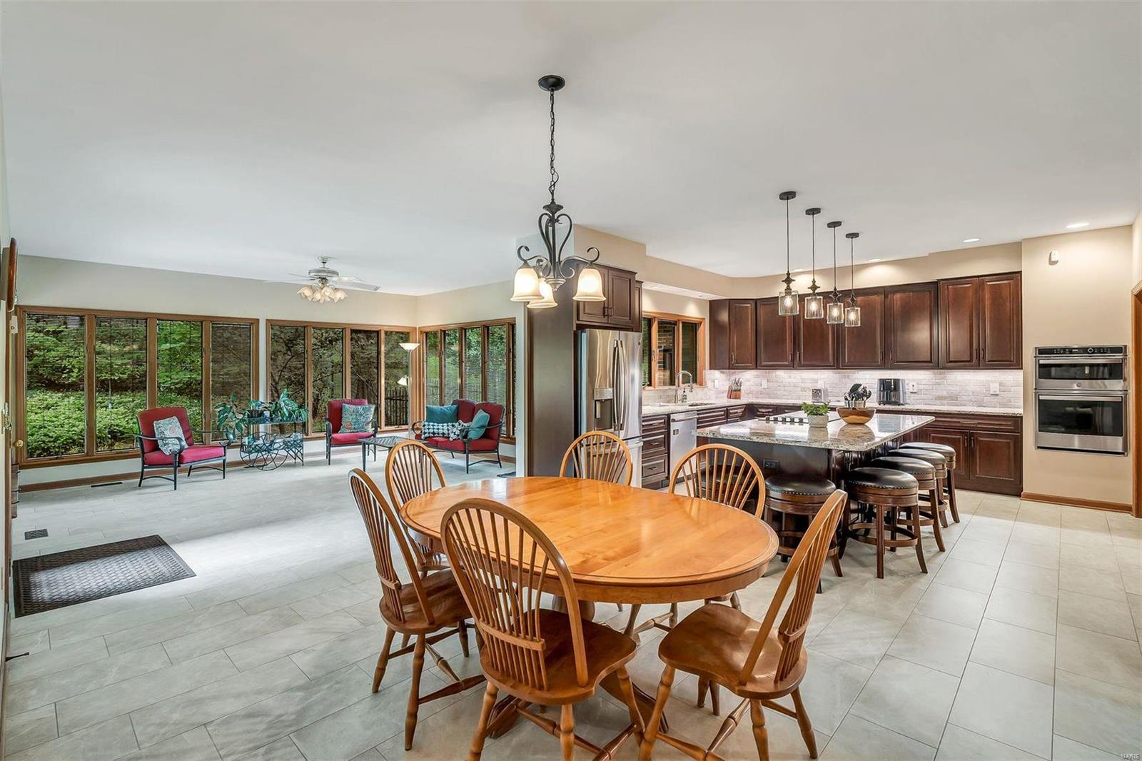 Meadowbrook Country Club Estates - Residential