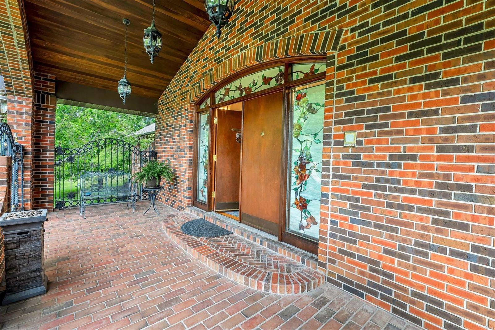 Meadowbrook Country Club Estates - Residential