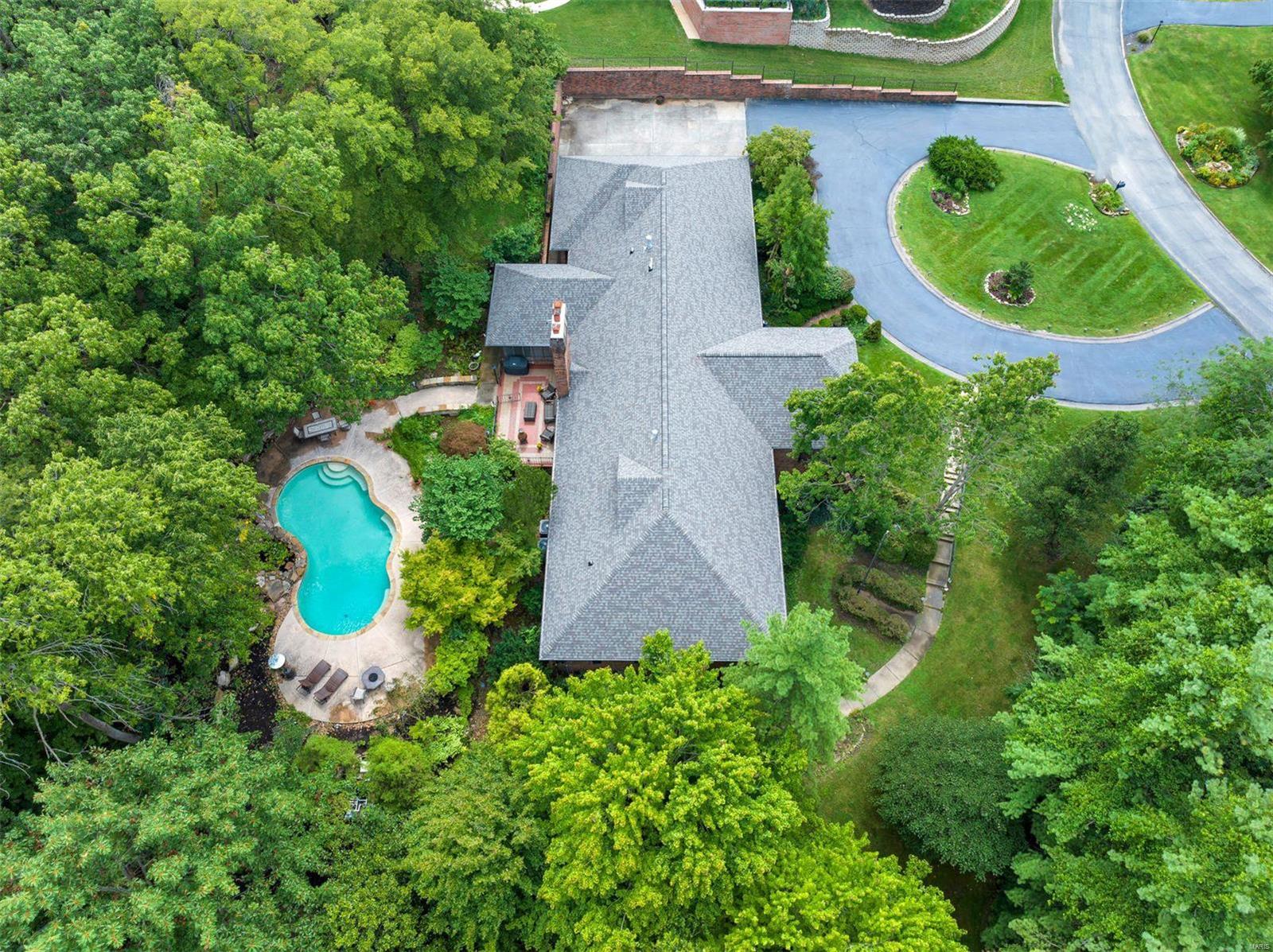 Meadowbrook Country Club Estates - Residential