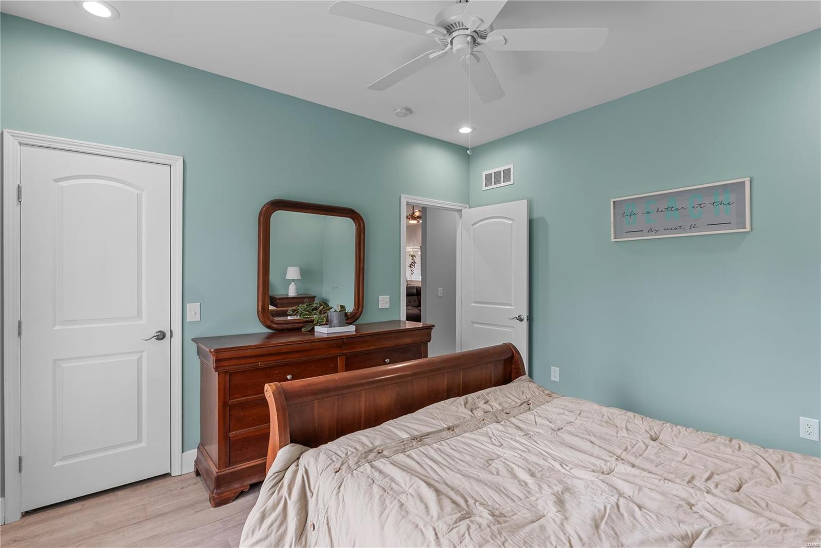 Red Hawk Ridge - Residential