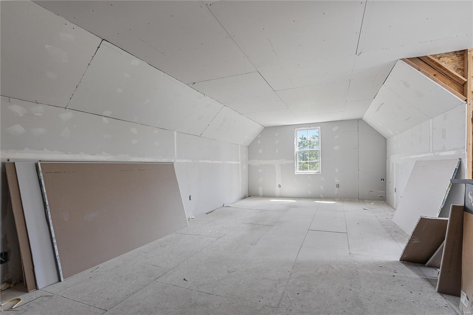 Red Hawk Ridge - Residential