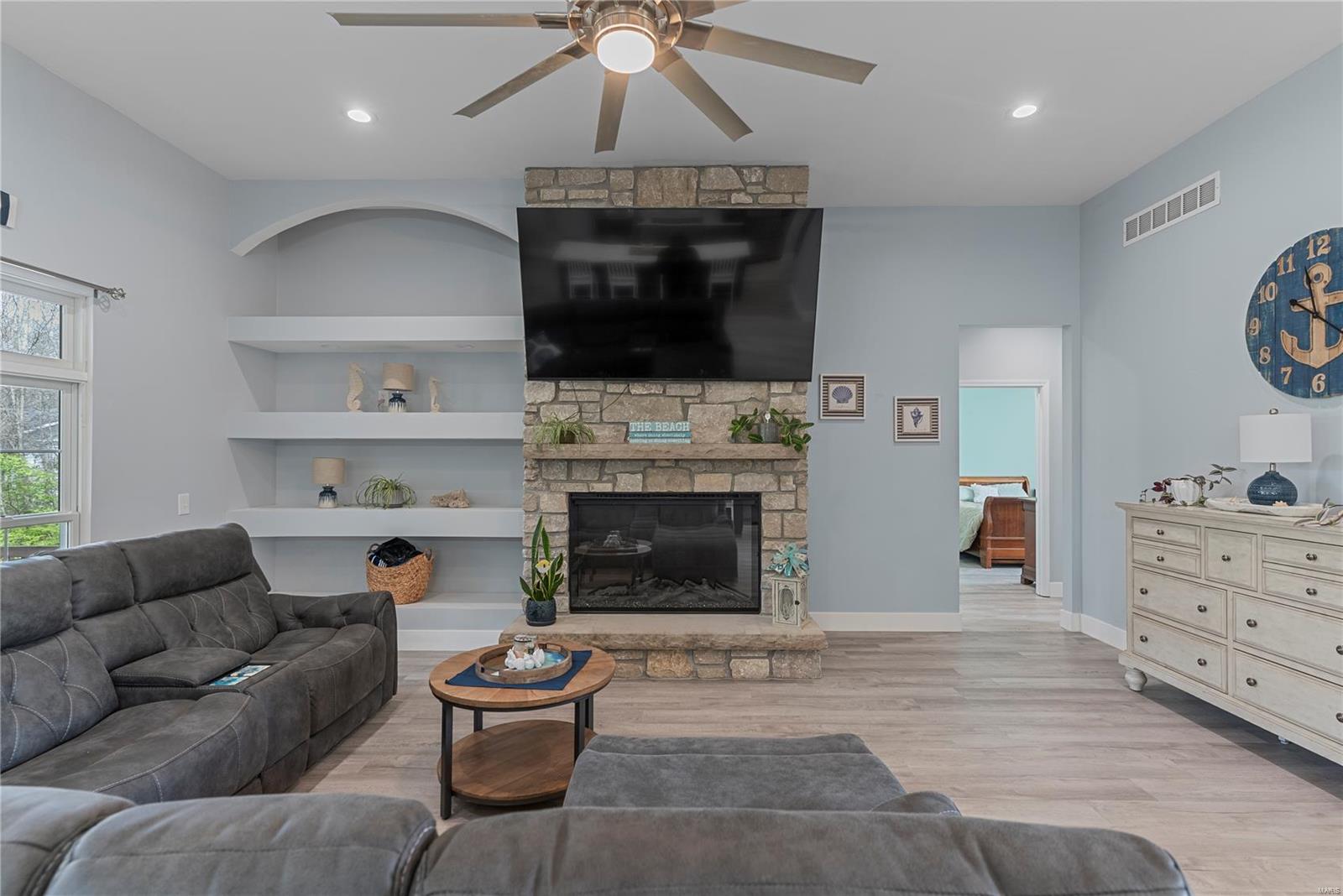 Red Hawk Ridge - Residential