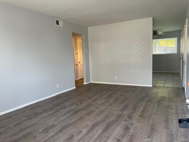 St Louis, Missouri 63114, United States, 2 Bedrooms Bedrooms, ,1 BathroomBathrooms,Residential,Active,26737