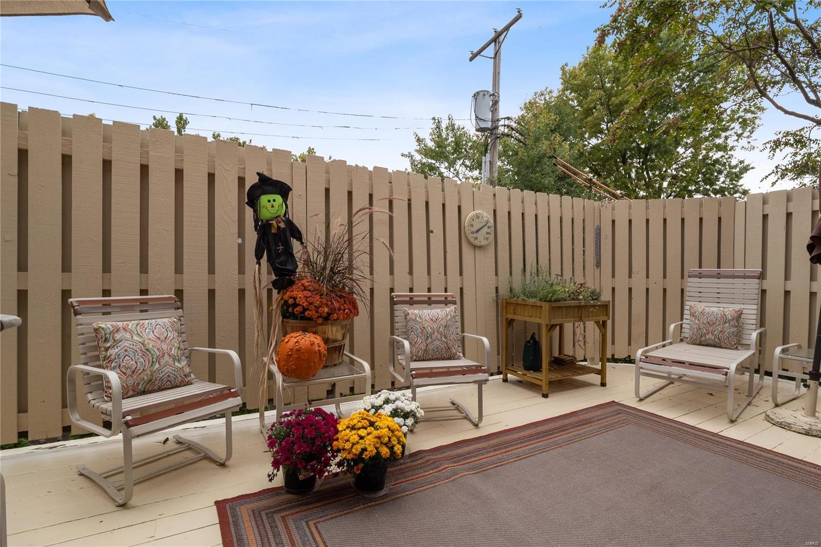 Glenridge/Oxford Twnhms A Condo - Residential