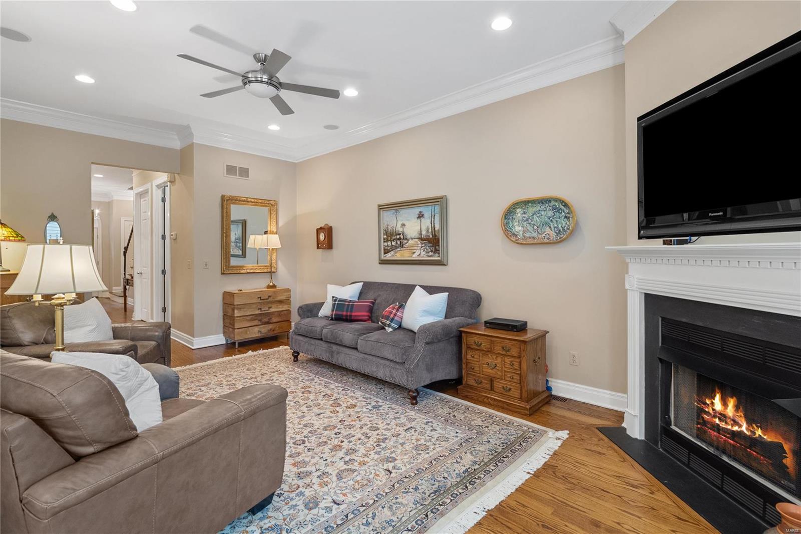 Glenridge/Oxford Twnhms A Condo - Residential