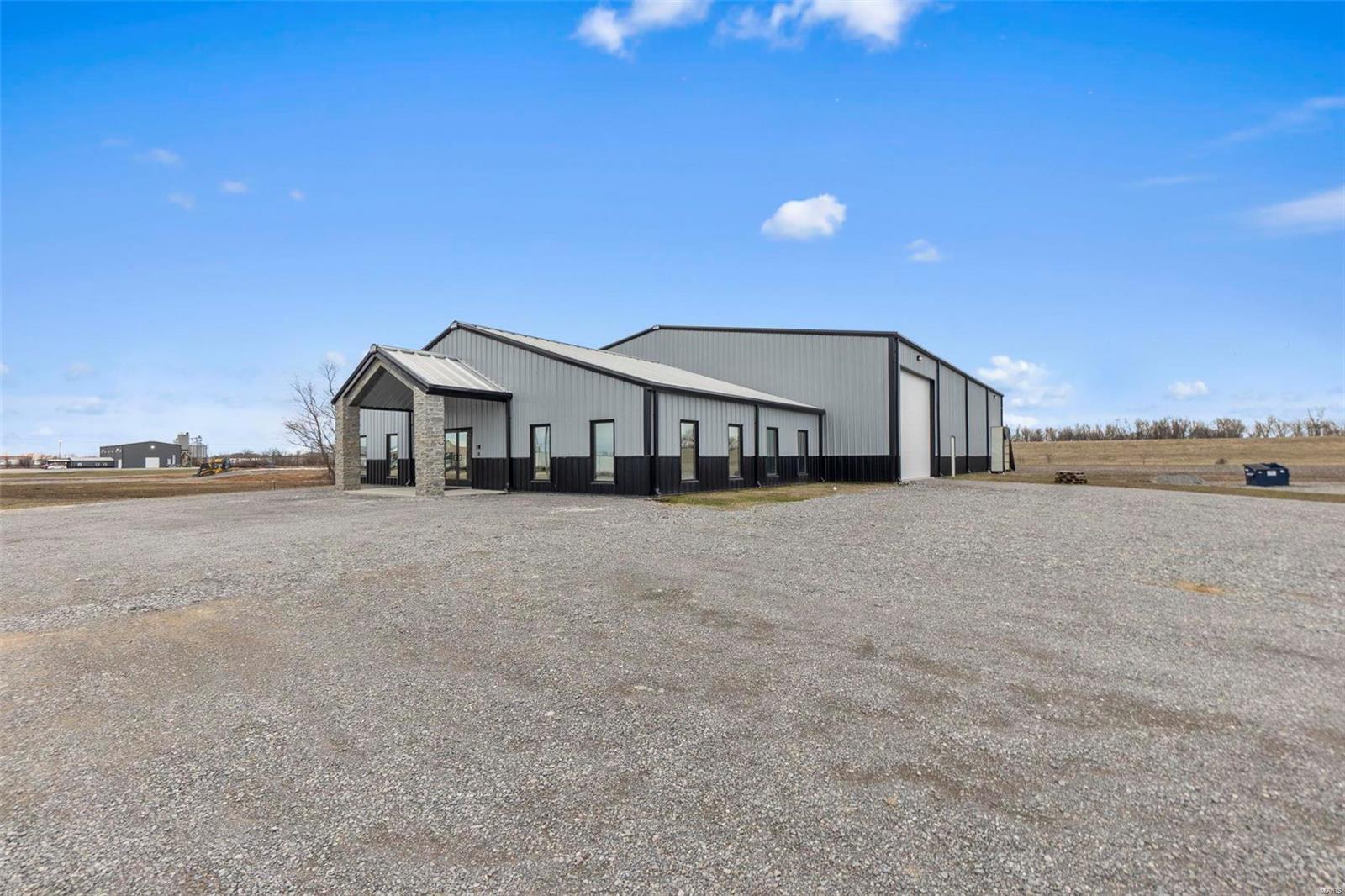 3046 Nash Road