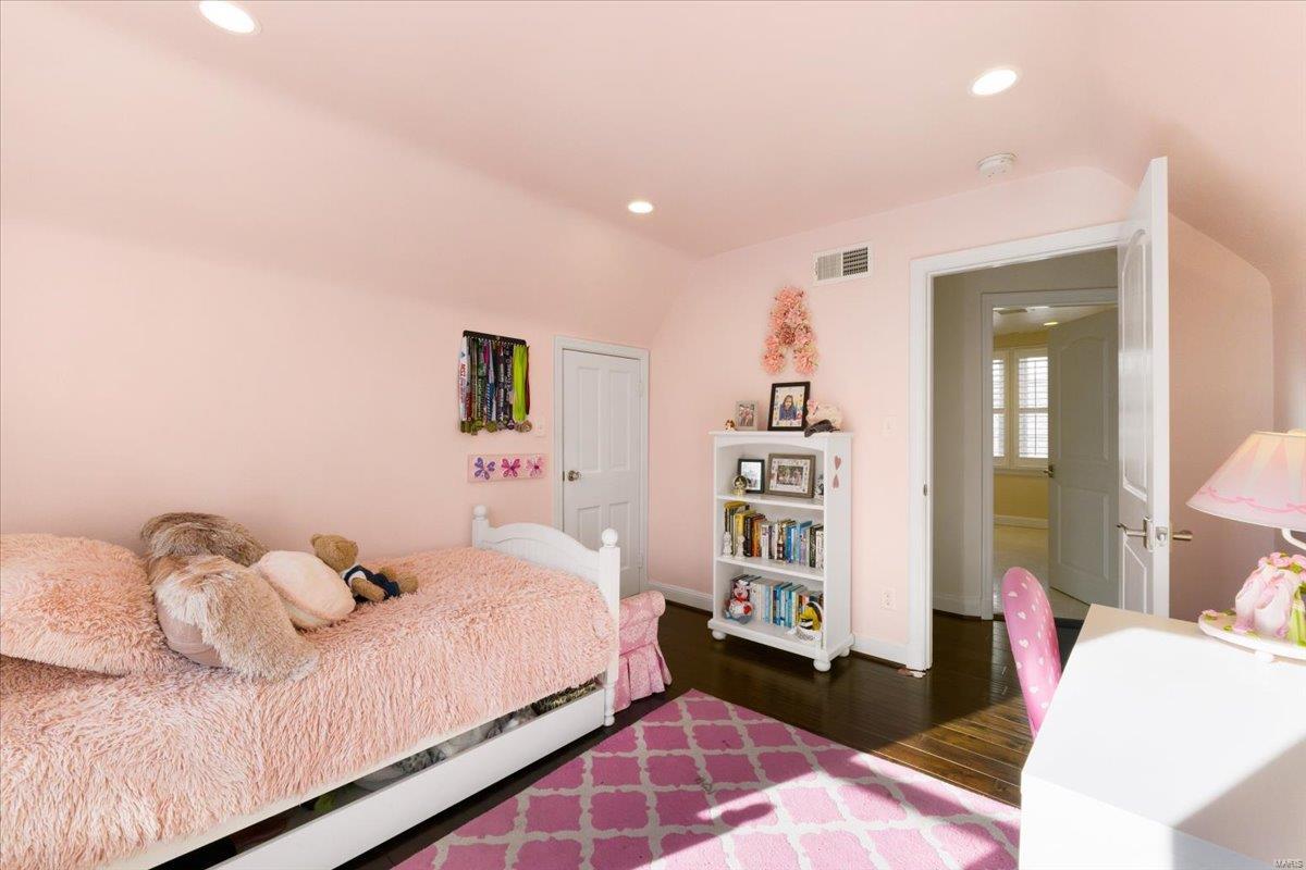 Clayton Gardens - Residential