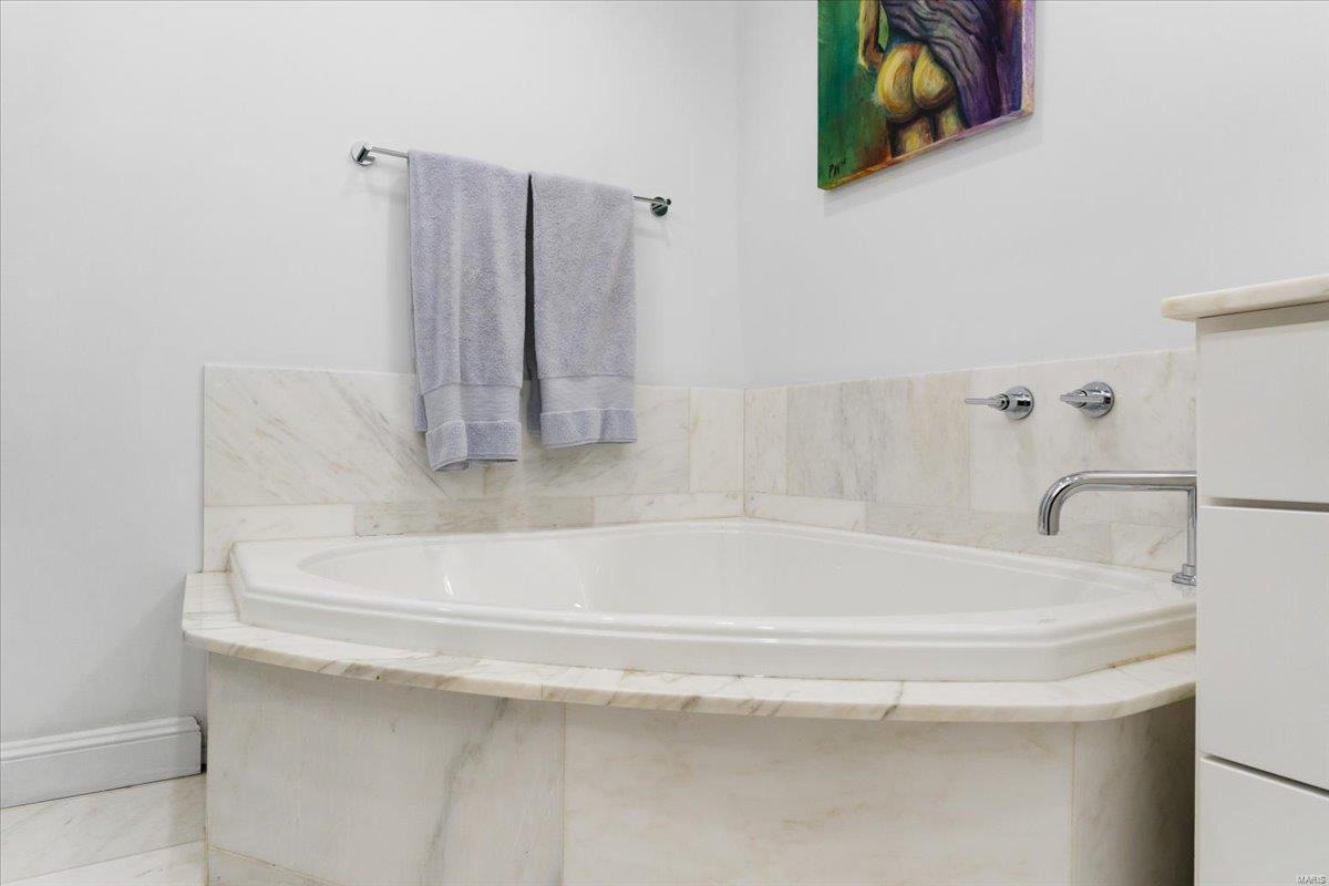 Clayton Gardens - Residential