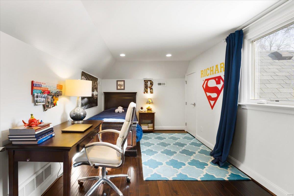 Clayton Gardens - Residential