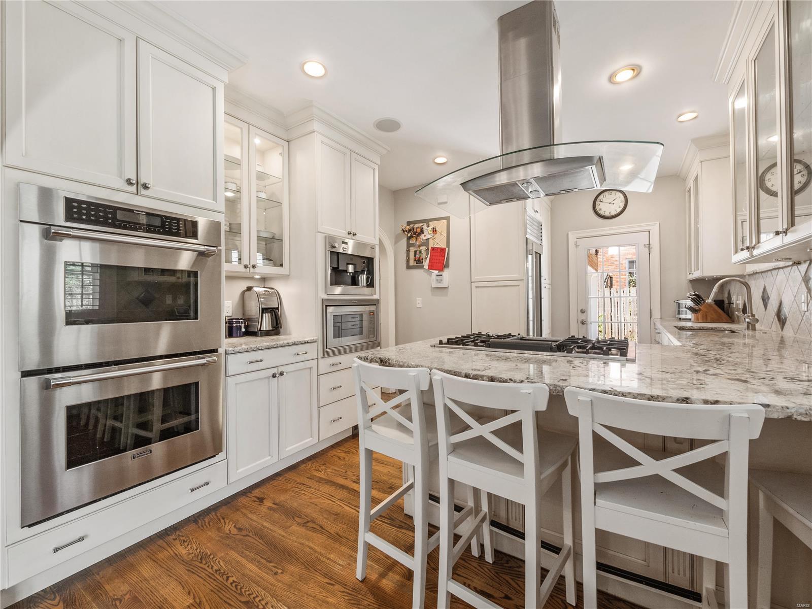 Davis Place - Residential