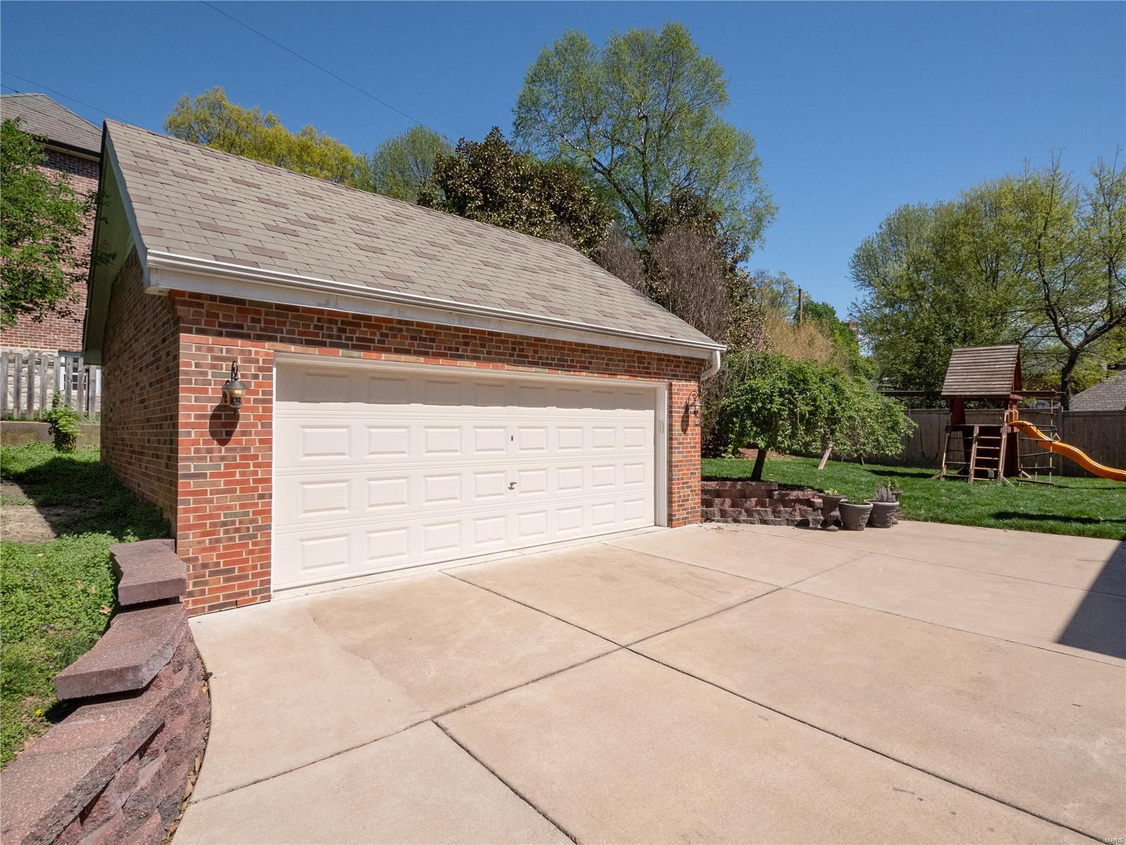 Davis Place - Residential