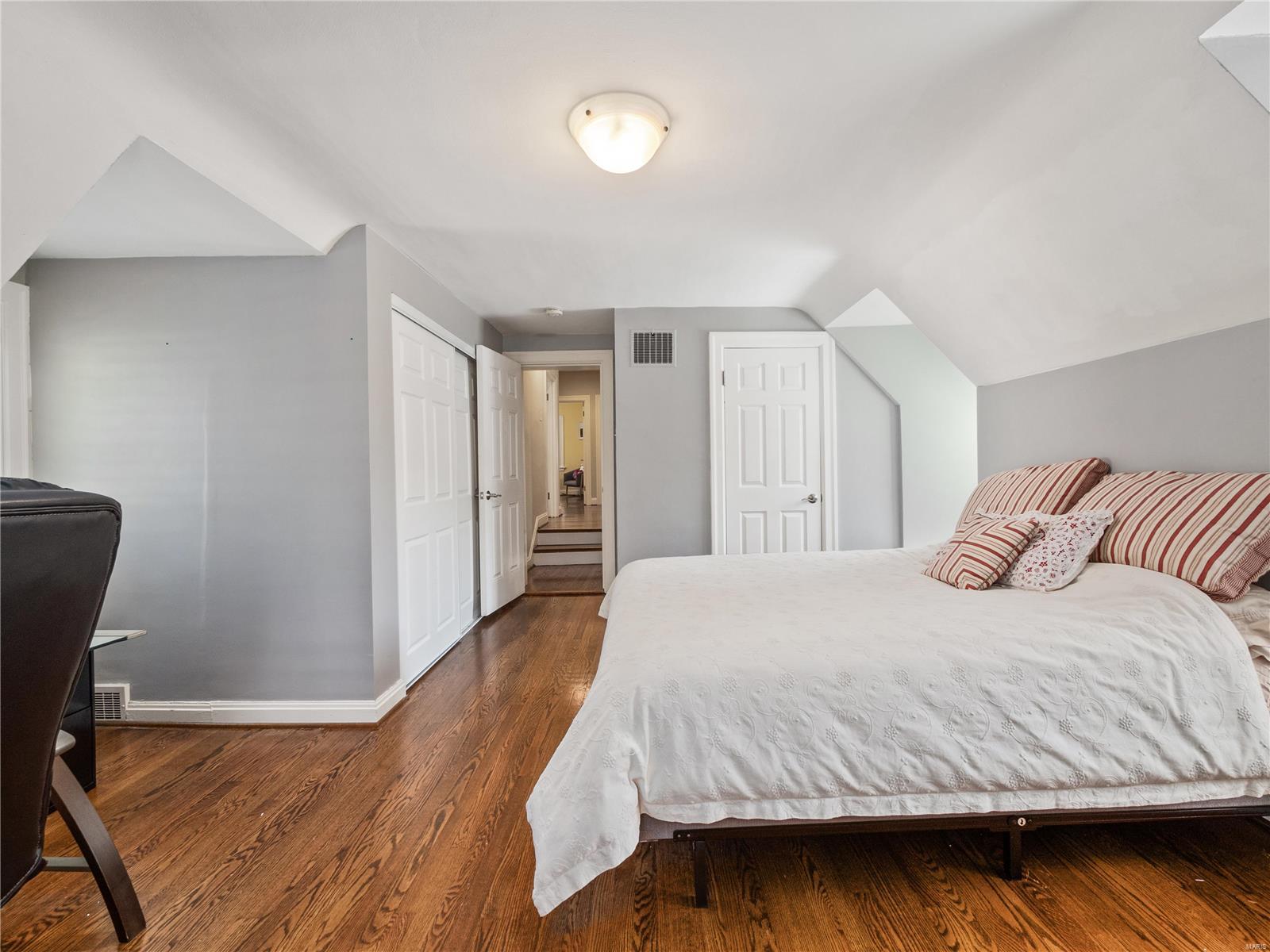 Davis Place - Residential