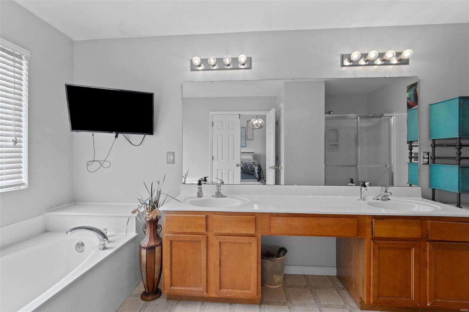 Keeneland Trls #1 - Residential