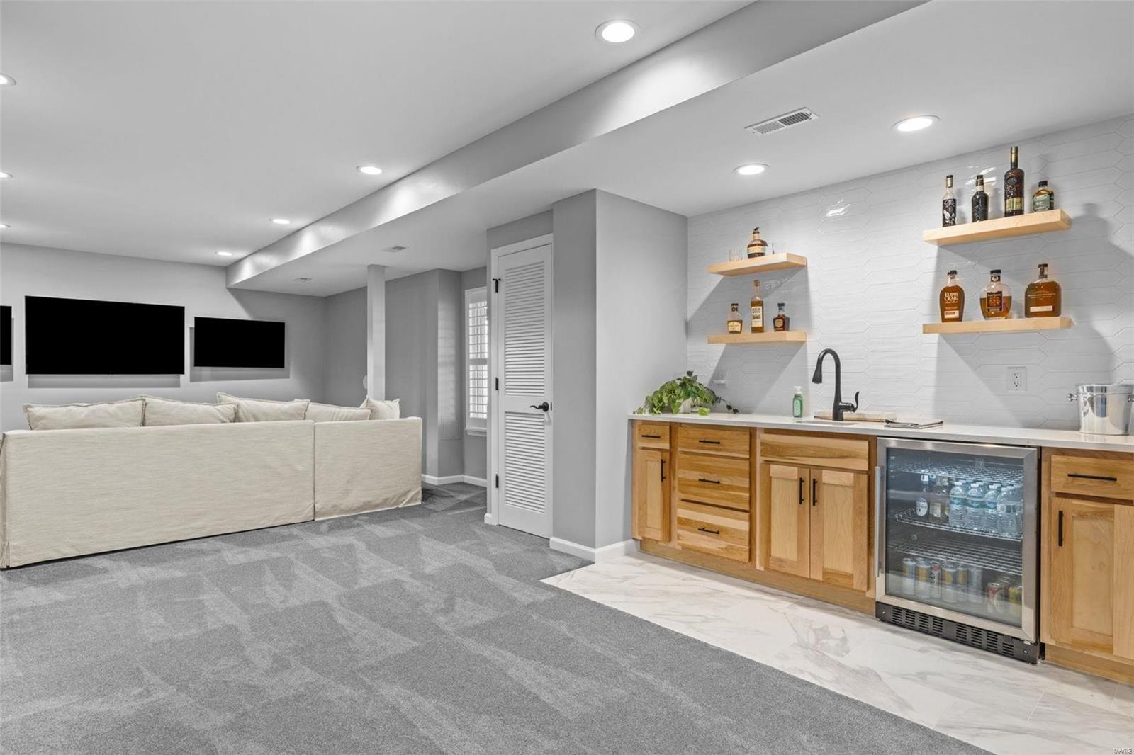 Tapawingo One - Residential