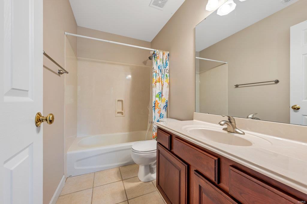 County Lane - Residential