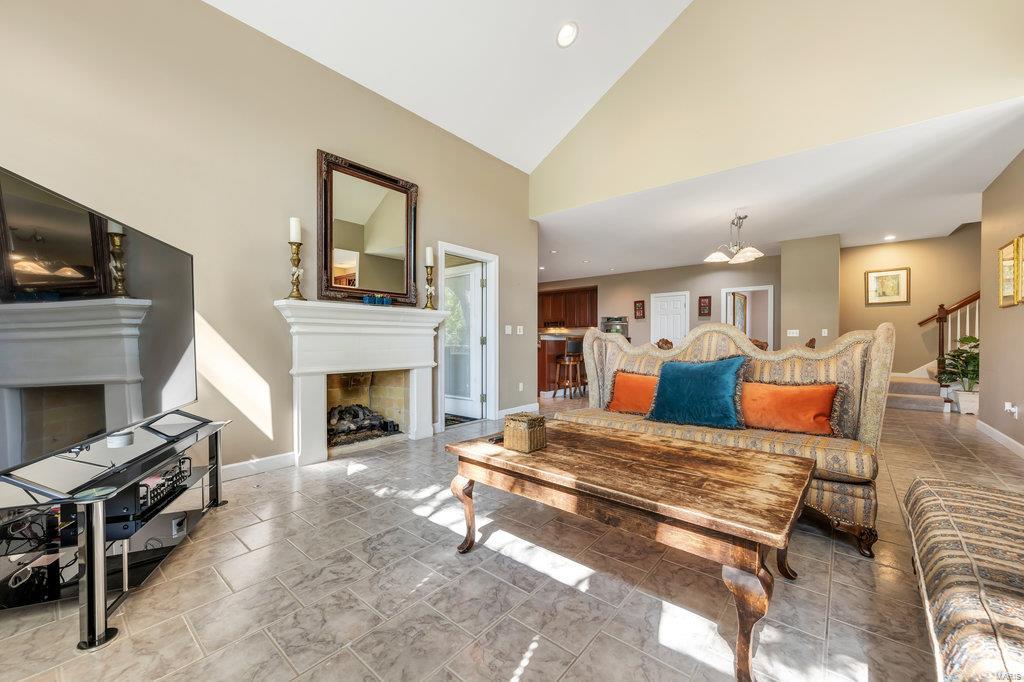 County Lane - Residential