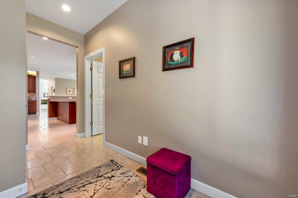 County Lane - Residential