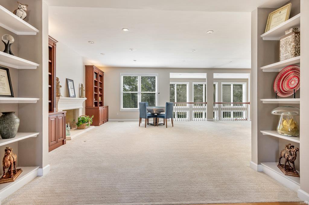 County Lane - Residential