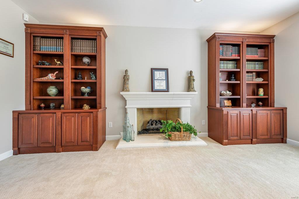 County Lane - Residential