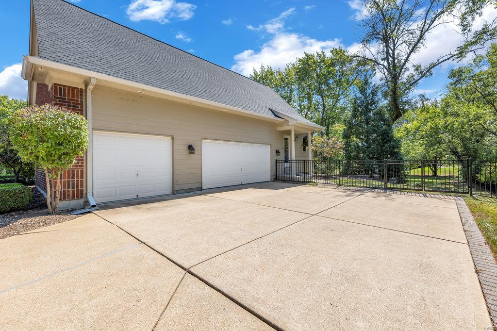 County Lane - Residential