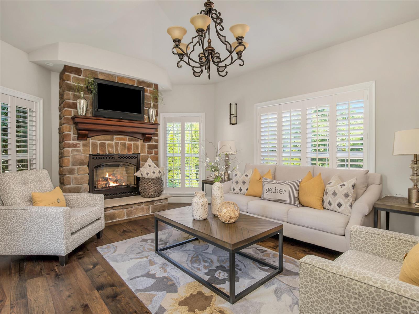 Bellerosa Estates - Residential