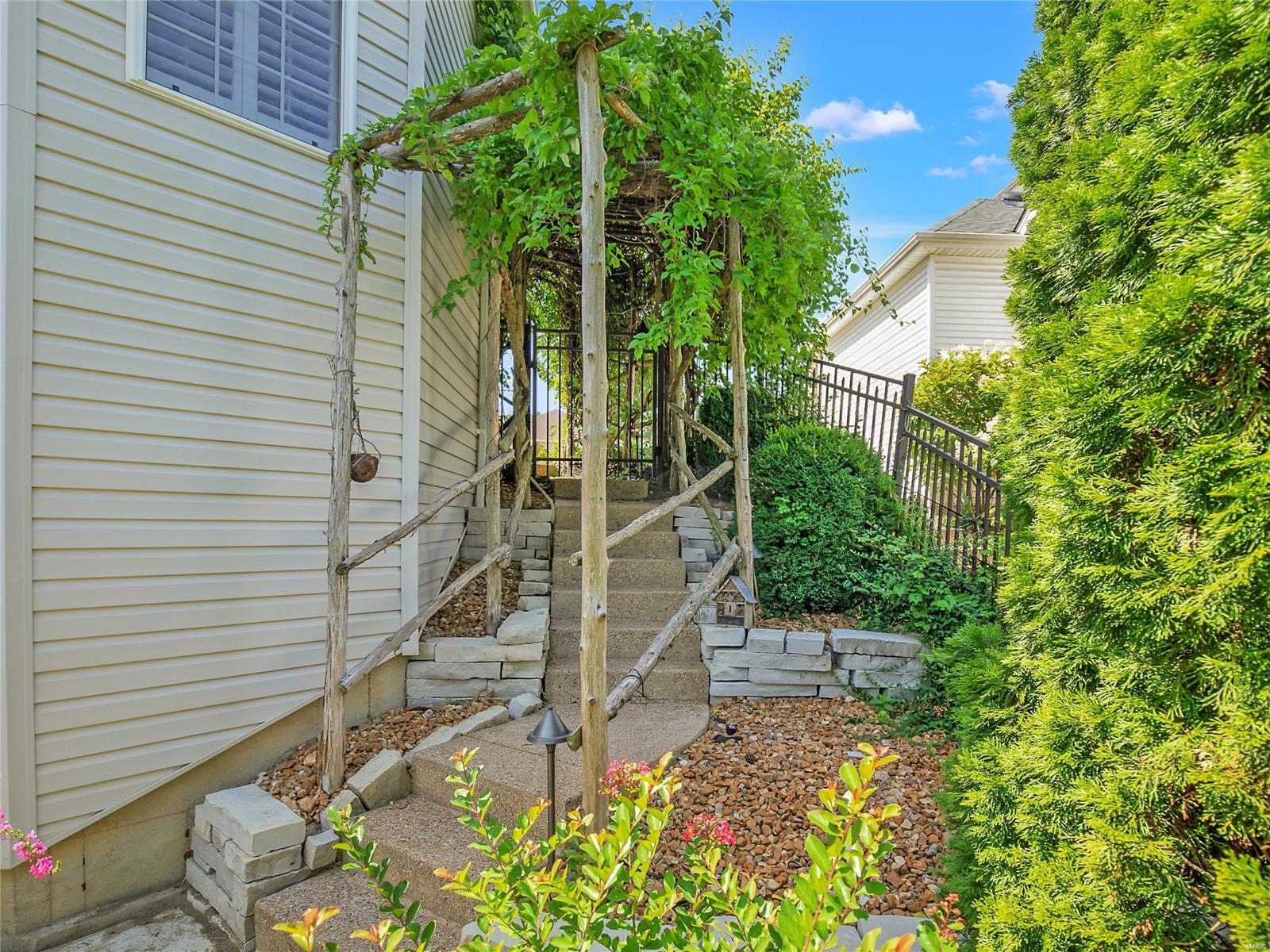 Bellerosa Estates - Residential