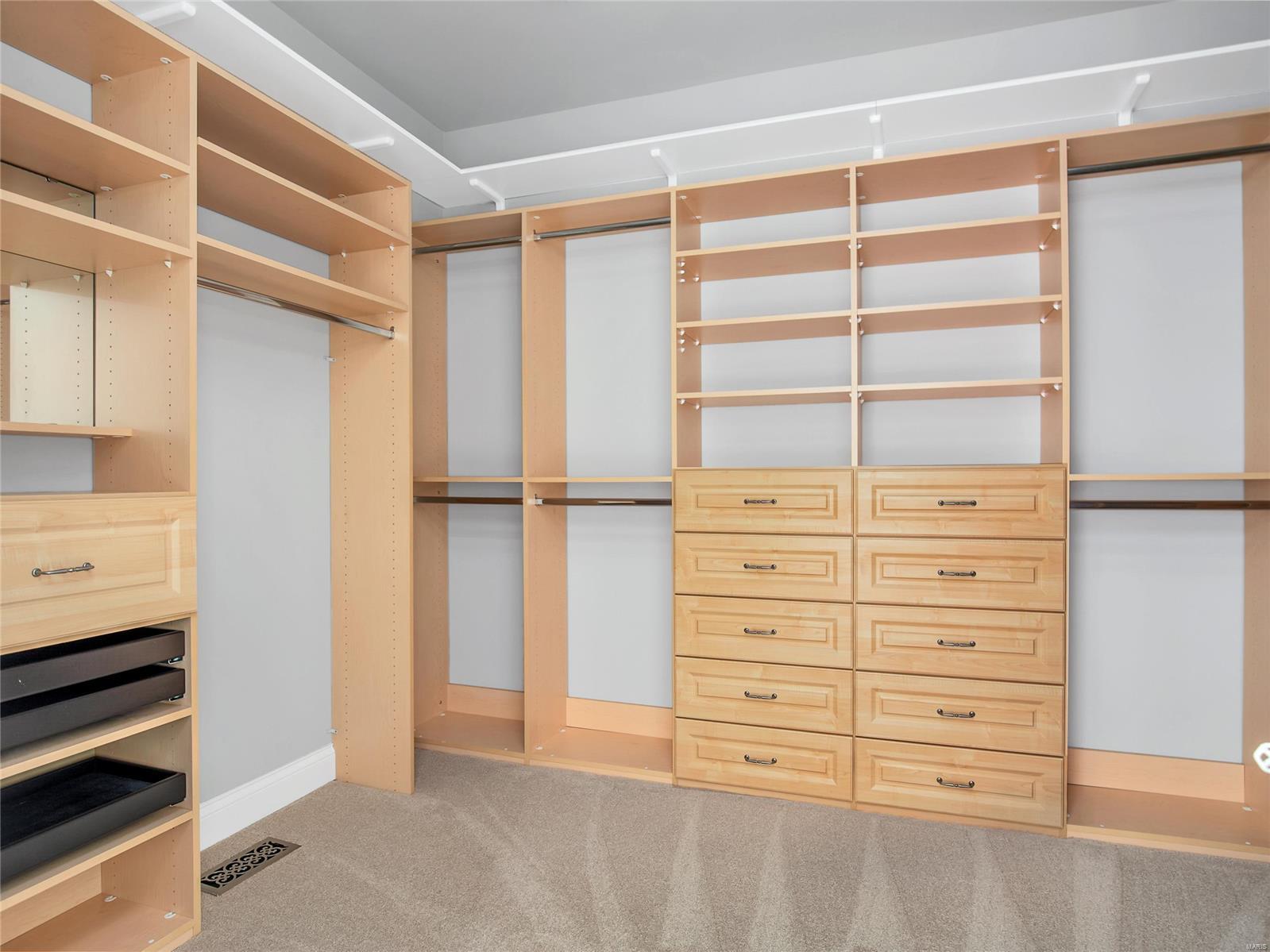 Bellerosa Estates - Residential