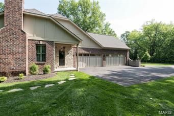 Lynnbrook - Residential