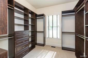 Lynnbrook - Residential