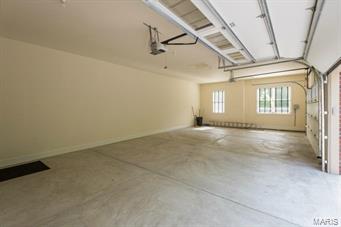 Lynnbrook - Residential