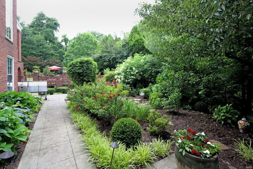 Old Warson Subdivision - Residential