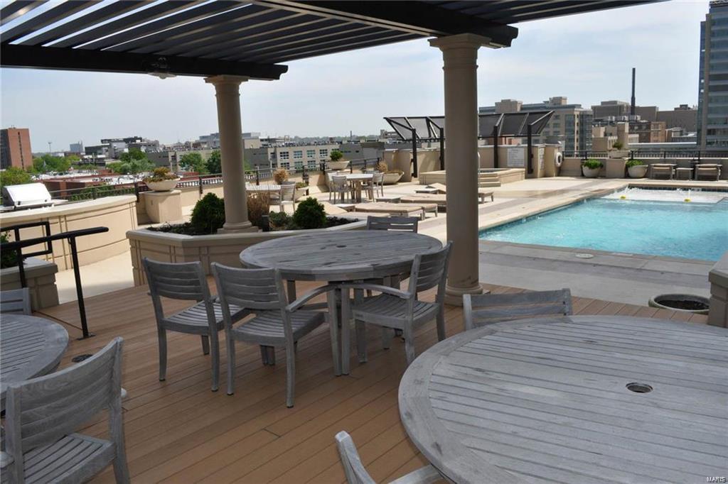 Park East Tower - Residential Lease