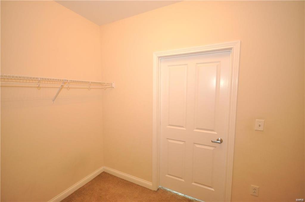 Park East Tower - Residential Lease