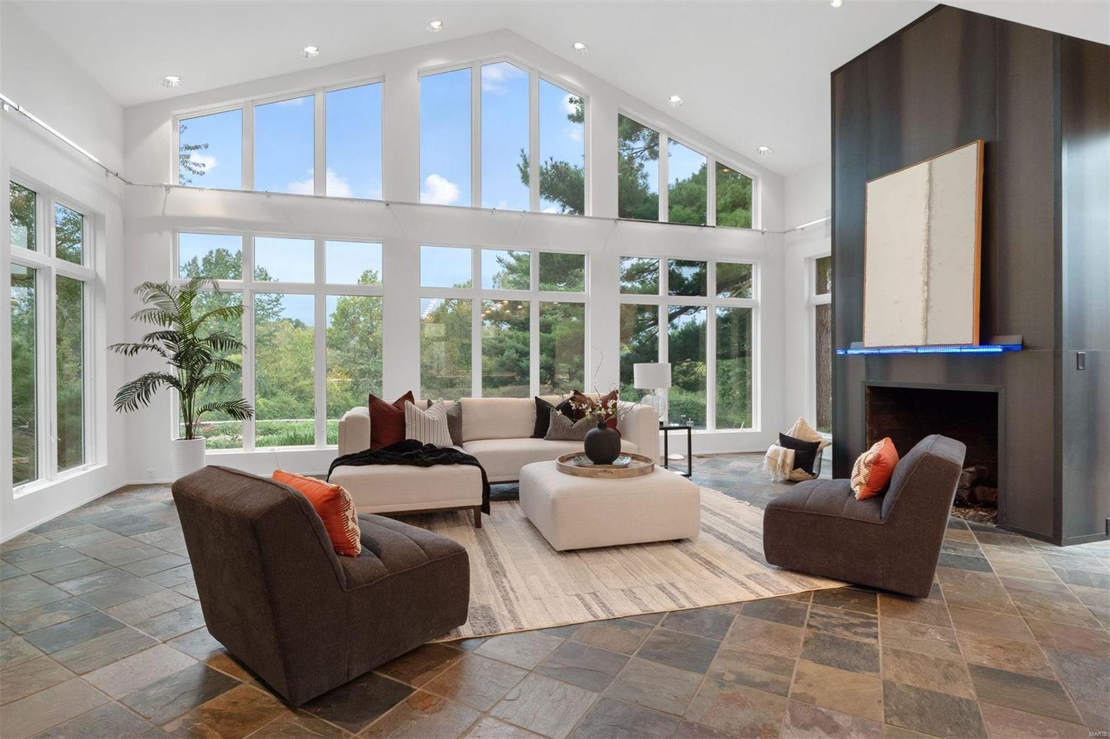 Schneider Place Lt 2 & Sec 15-45-5 - Residential