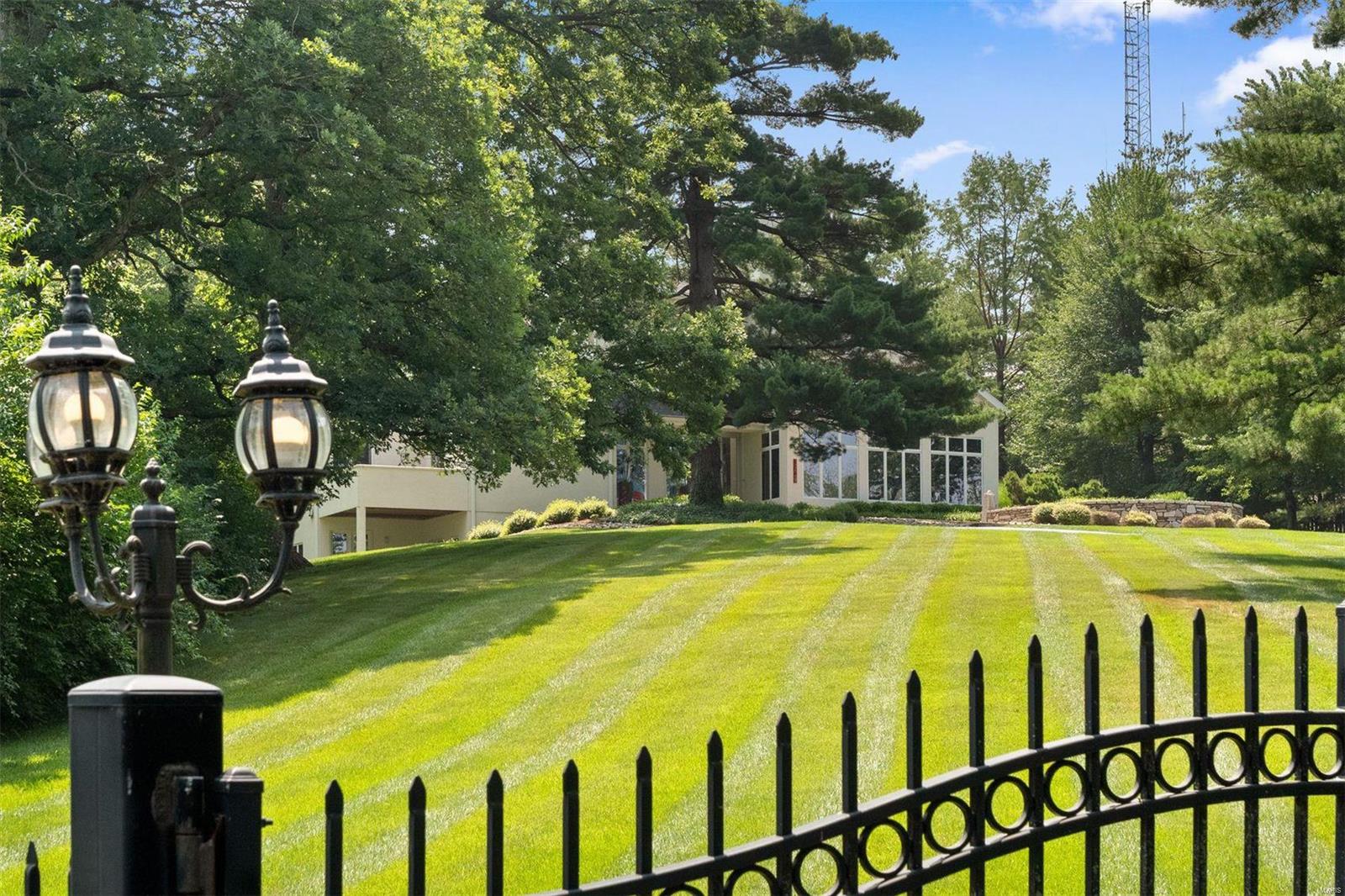 Schneider Place Lt 2 & Sec 15-45-5 - Residential