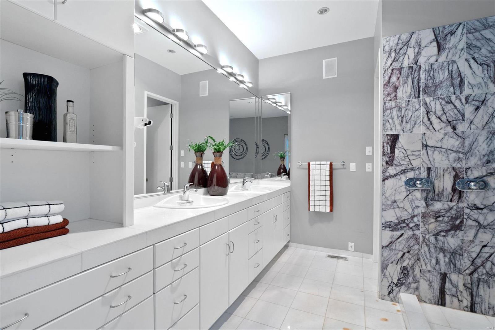 Schneider Place Lt 2 & Sec 15-45-5 - Residential